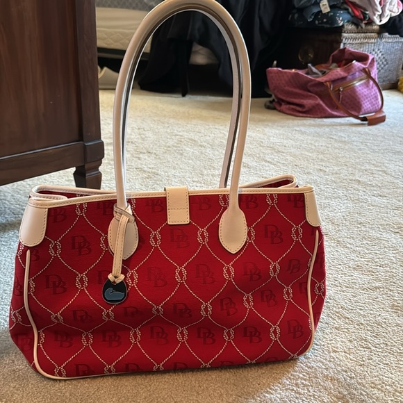 Dooney and Bourke- Double long handle tote - Picture 2 of 7